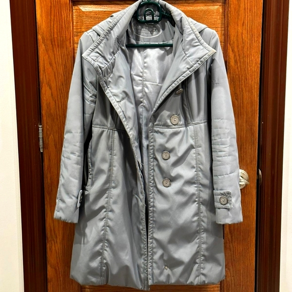 Coat - Picture 2 of 3